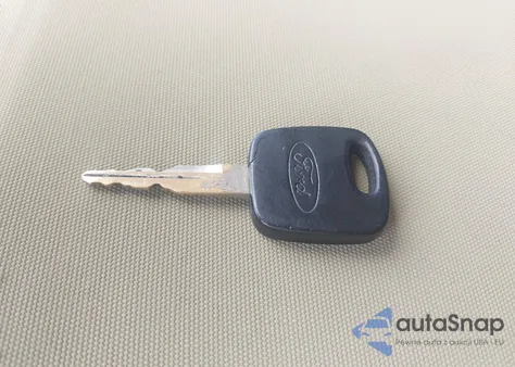 2000 Ford Mustang z USA, uszkodzony, nr VIN 1FAFP4444YF228124